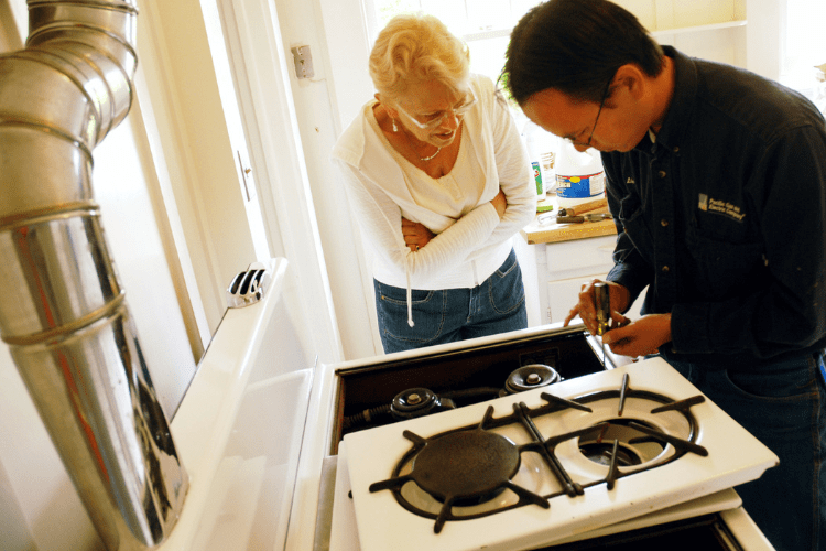 Free Annual Gas Safety Checks Help Keep Customers Warm and Safe PGE